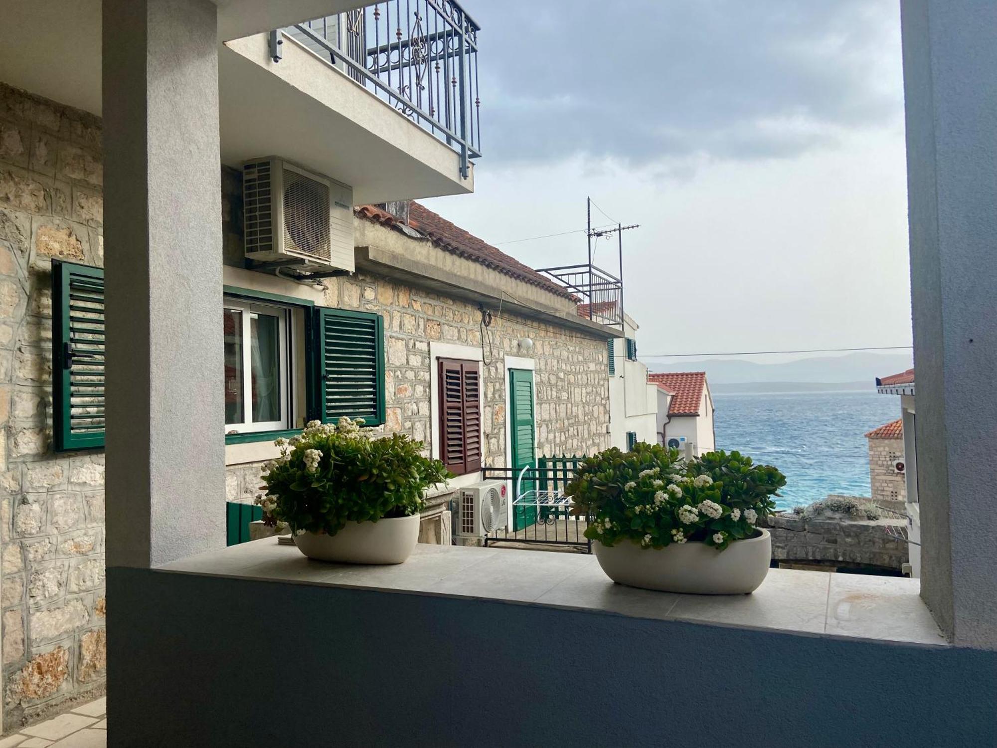 Apartment Simon - Old Stone Charm, Central Bol Life Esterno foto