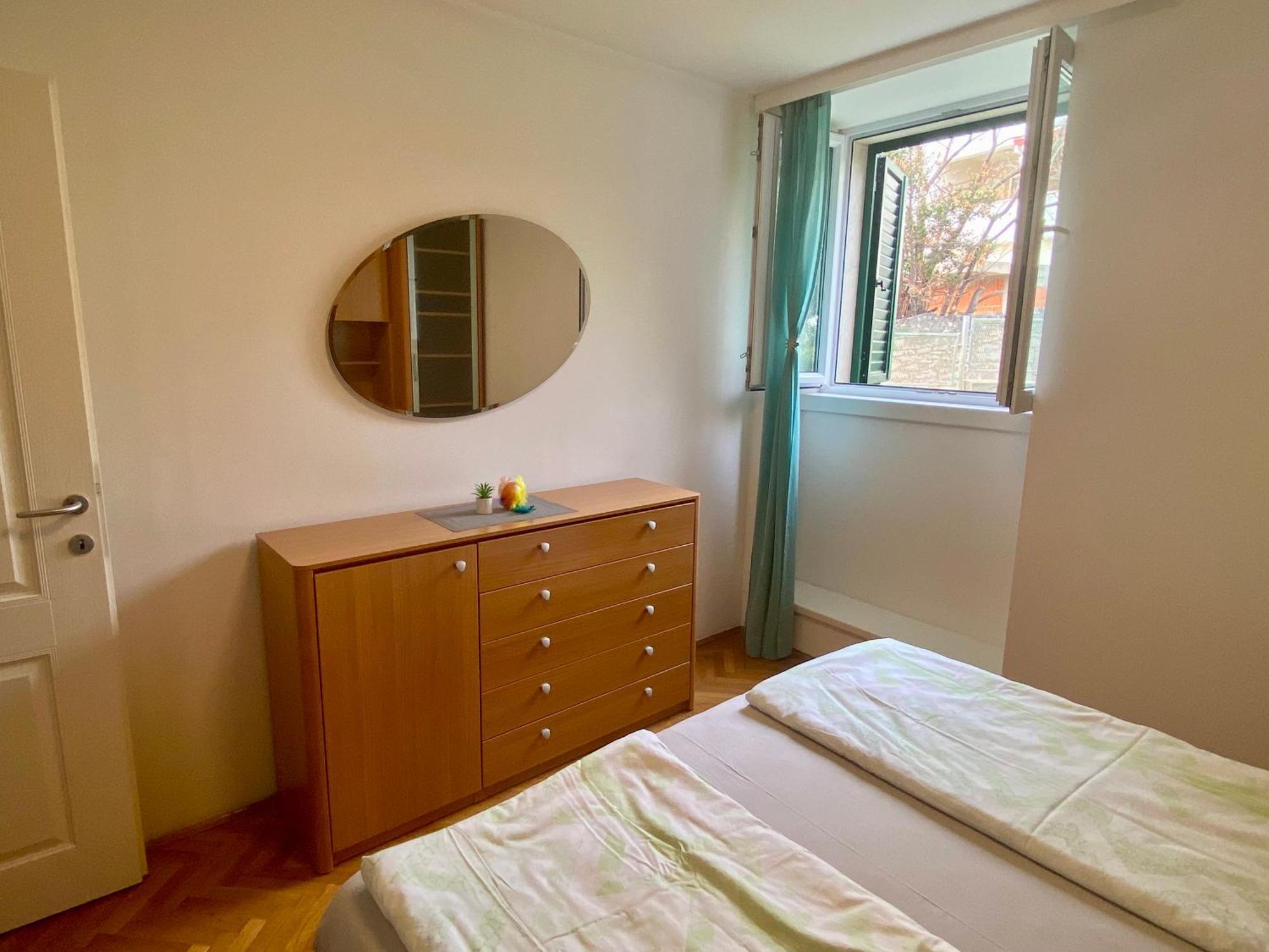 Apartment Simon - Old Stone Charm, Central Bol Life Esterno foto